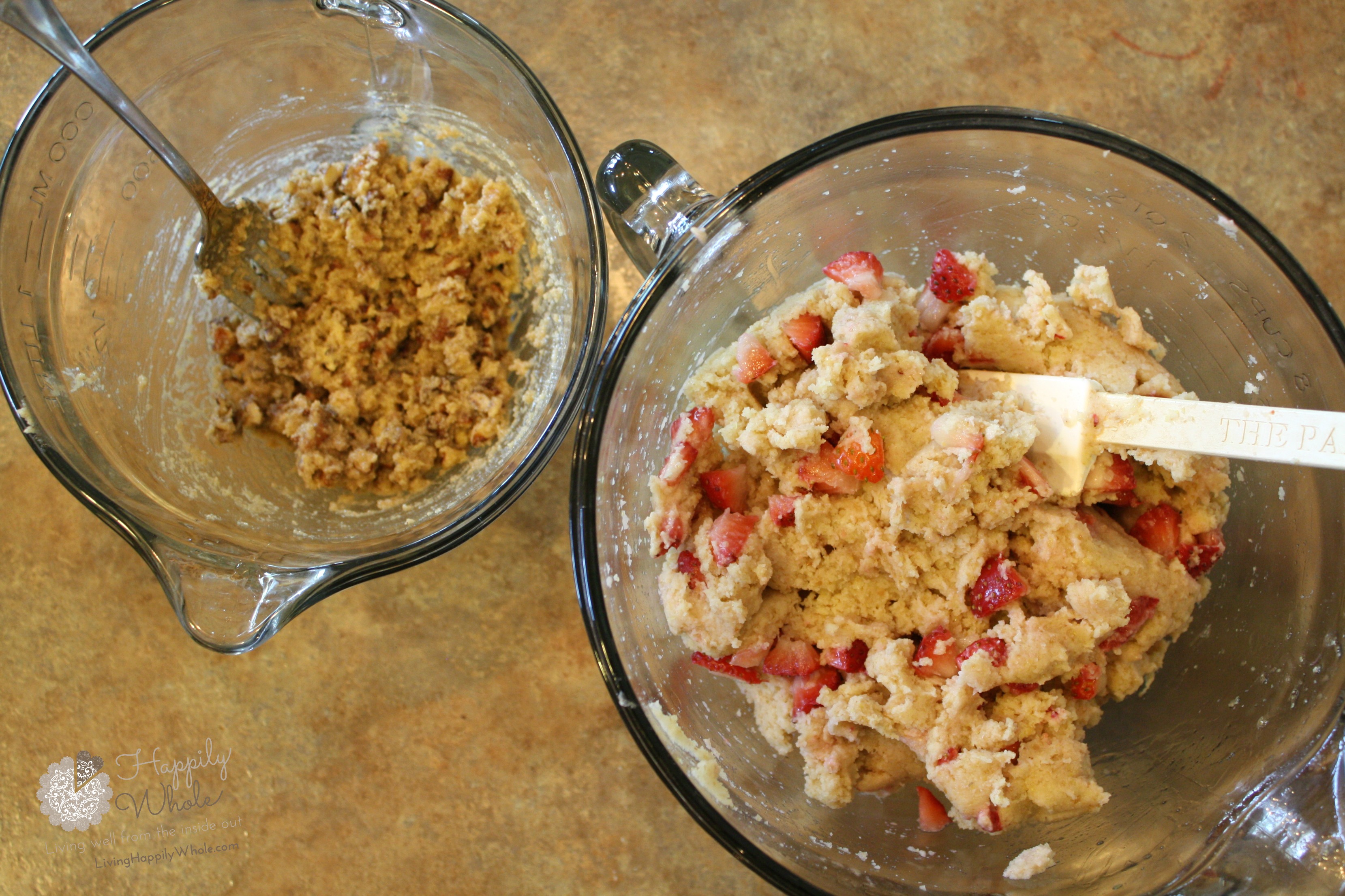 Grain Free Strawberry muffins, the batter and the streusel 