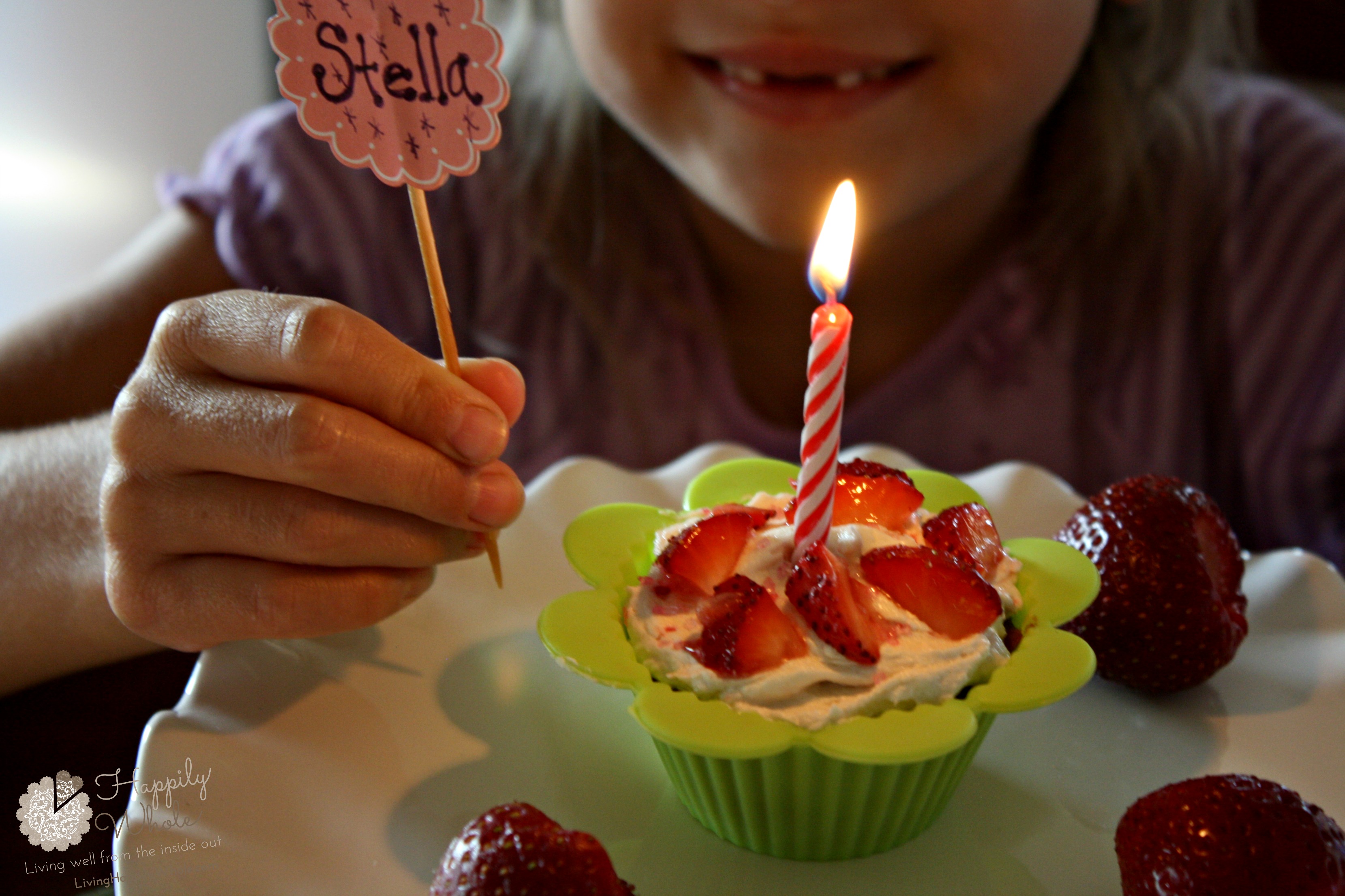 Birthday Cupcakes, vanilla with maple buttercream