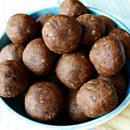 Gluten free, sugar free high protein energy balls