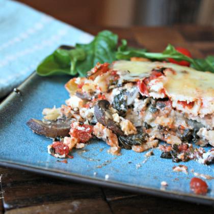 Spinach, Mushroom and Sausage Mostaccioli