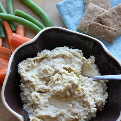 Traditional Chickpea Hummus-Feature