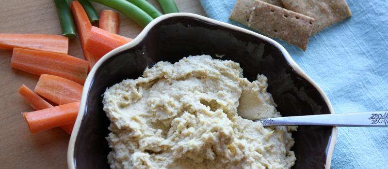 Traditional Chickpea Hummus-Feature